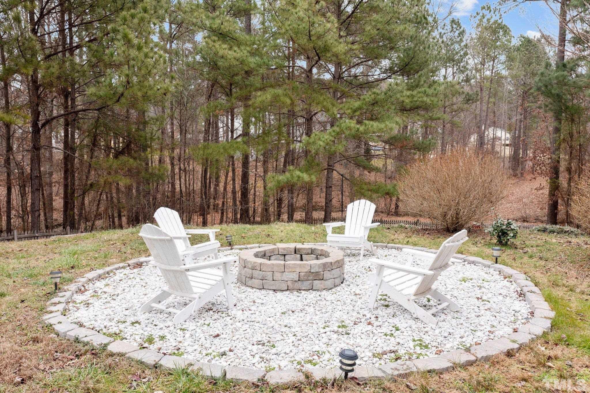 806 Spring Meadow Drive photo 32