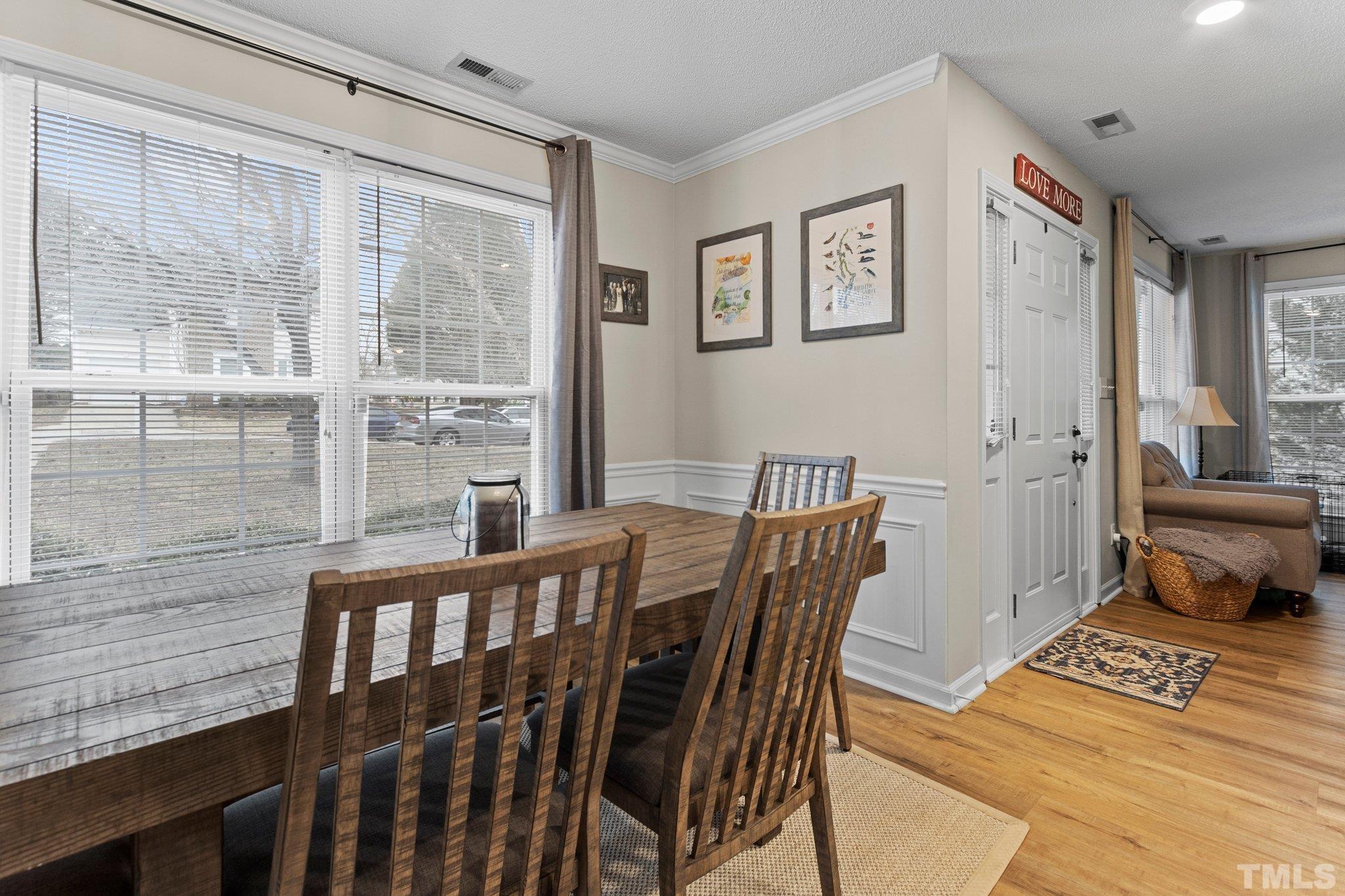 806 Spring Meadow Drive photo 5