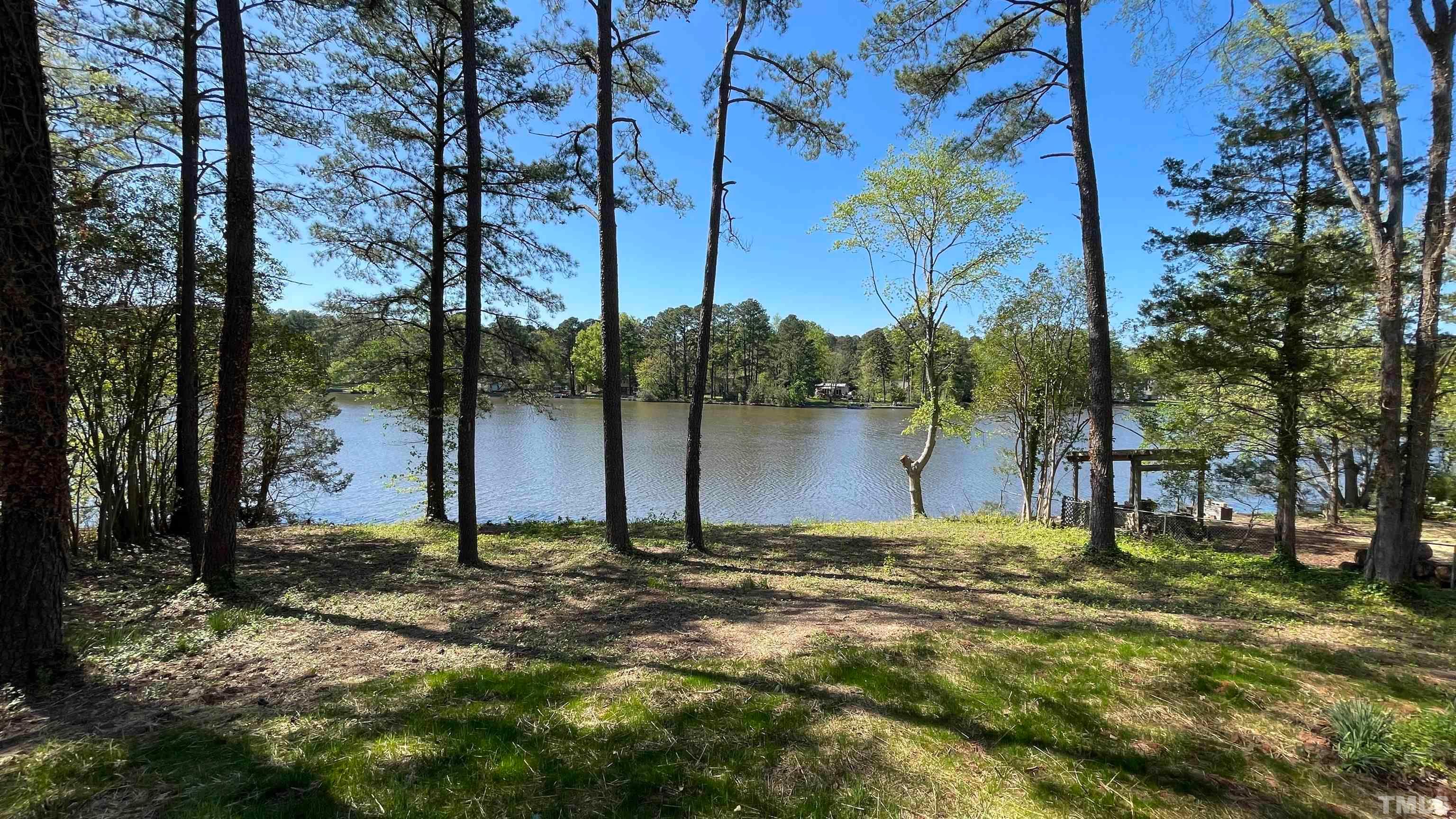 5400 Newhall Road photo 1