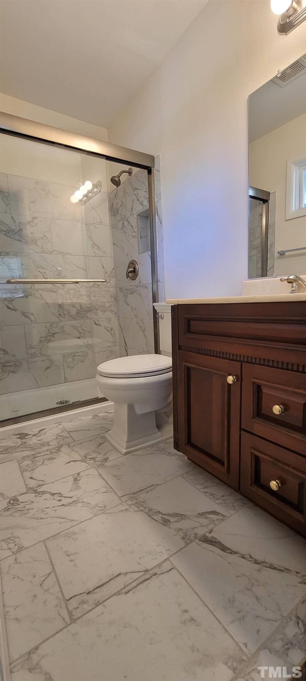 5400 Newhall Road photo 13