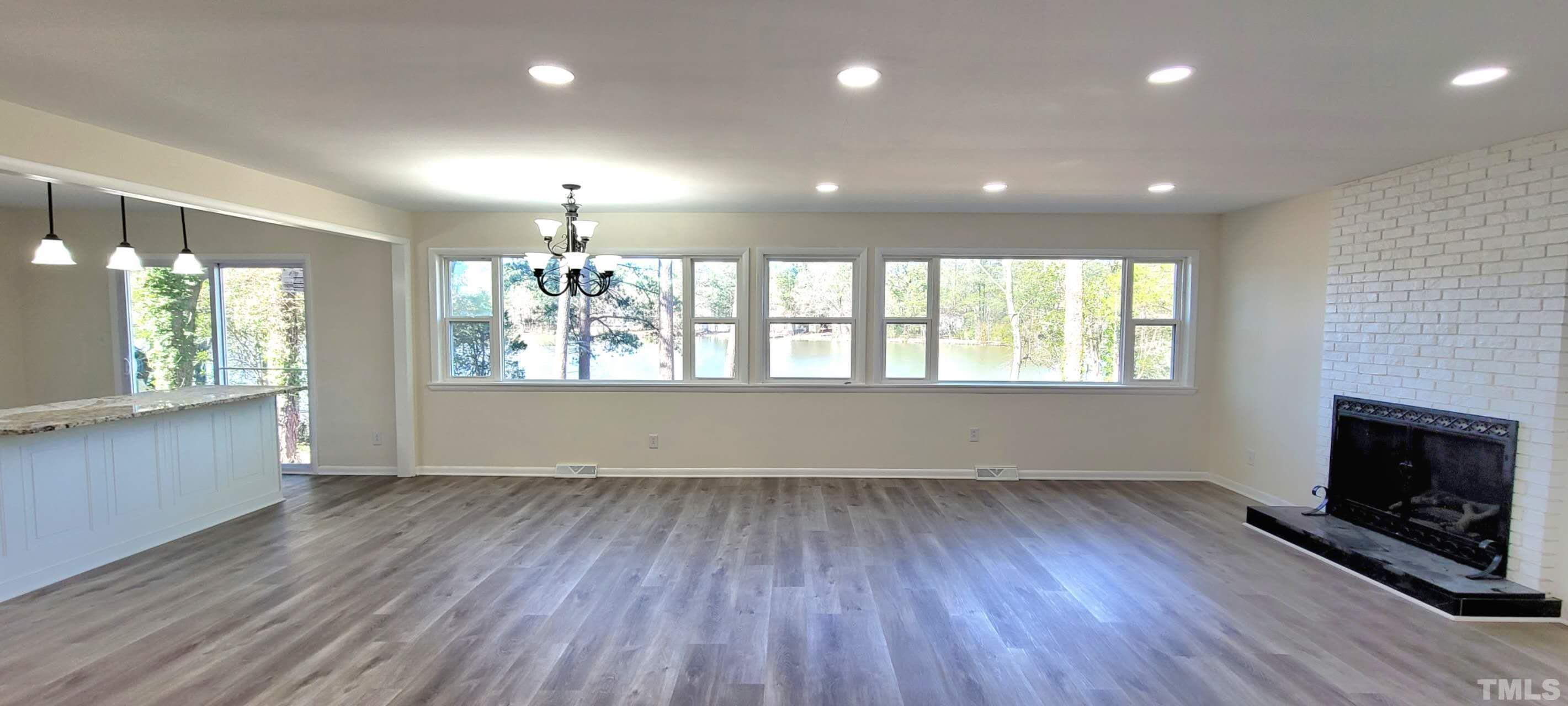 5400 Newhall Road photo 3