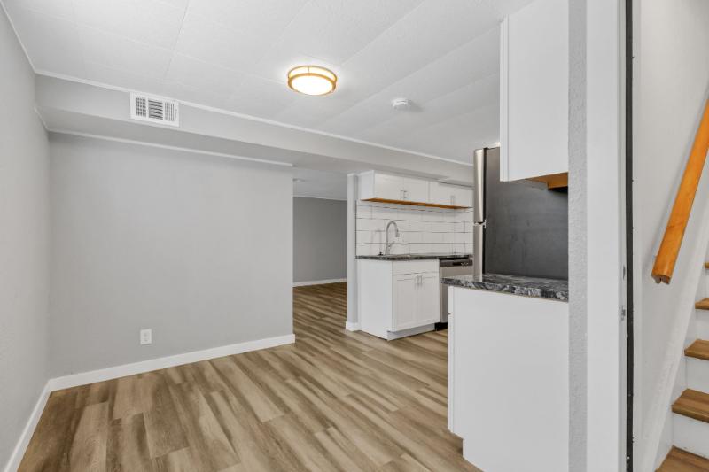 https://cdn.rentalbeast.com/listings/TURBOTENANT-1020581-0.jpg.rbm