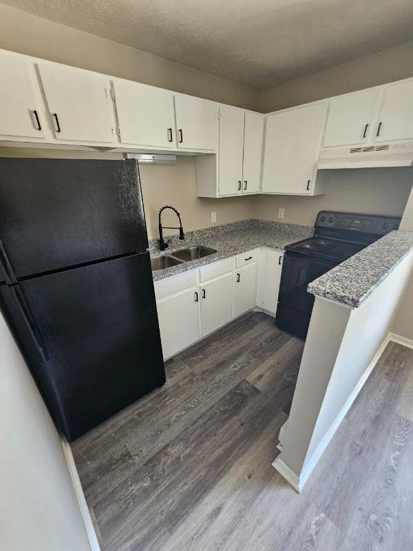 https://cdn.rentalbeast.com/listings/TURBOTENANT-1201616-0.jpg.rbm