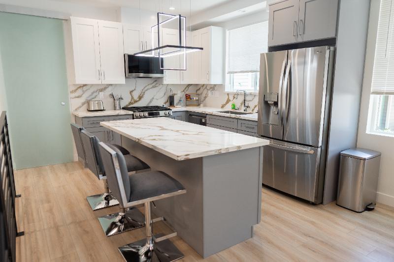 https://cdn.rentalbeast.com/listings/TURBOTENANT-1226164-0.jpg.rbm