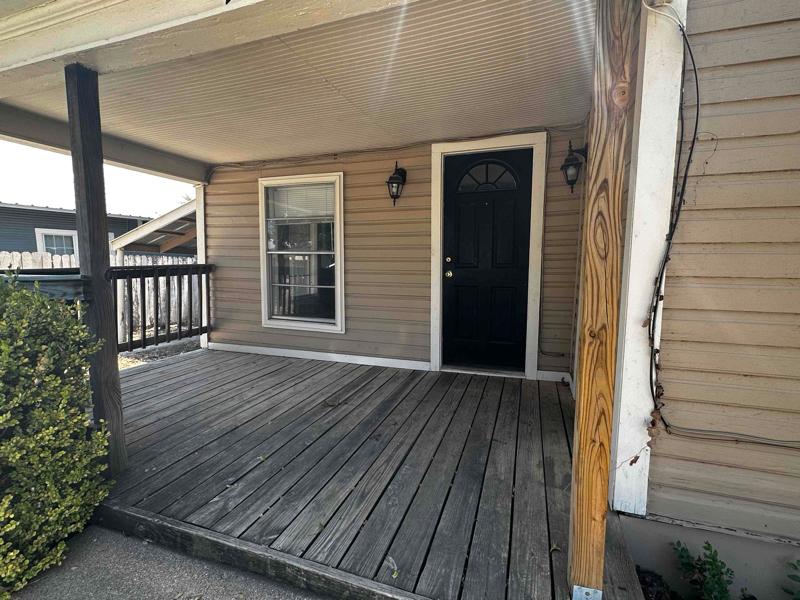 https://cdn.rentalbeast.com/listings/TURBOTENANT-1249105-2.jpg.rbm