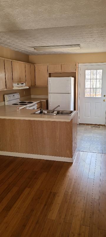 https://cdn.rentalbeast.com/listings/TURBOTENANT-1396141-1.jpg.rbm