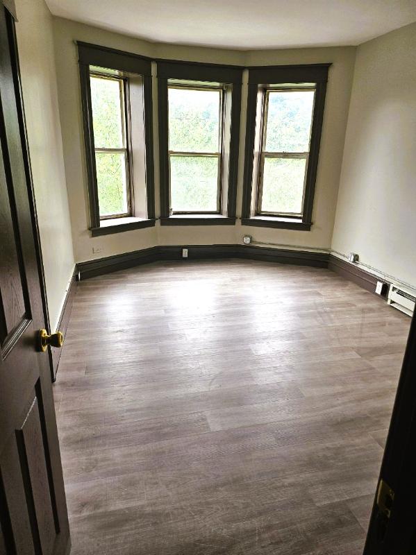 https://cdn.rentalbeast.com/listings/TURBOTENANT-1545618-0.jpg.rbm