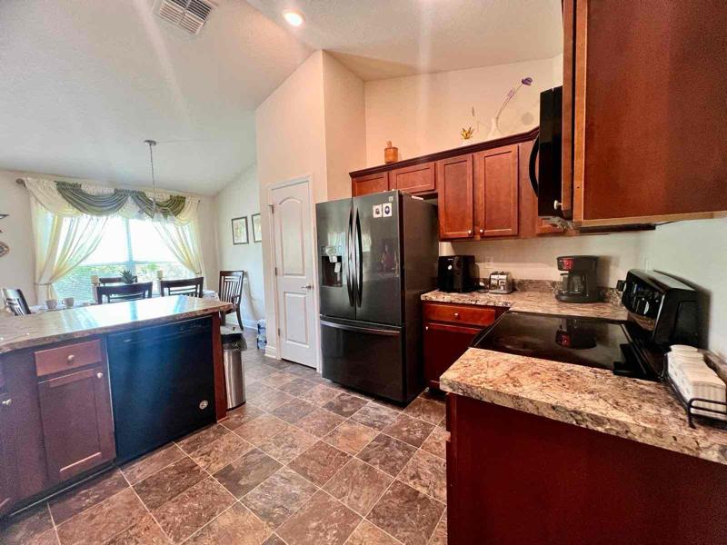 https://cdn.rentalbeast.com/listings/TURBOTENANT-1661514-3.jpg.rbm
