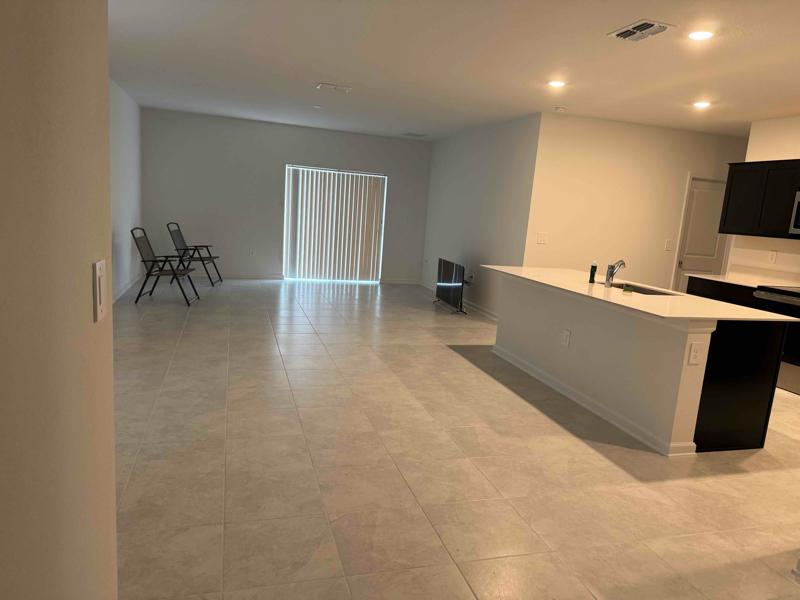 https://cdn.rentalbeast.com/listings/TURBOTENANT-1666562-1.jpg.rbm