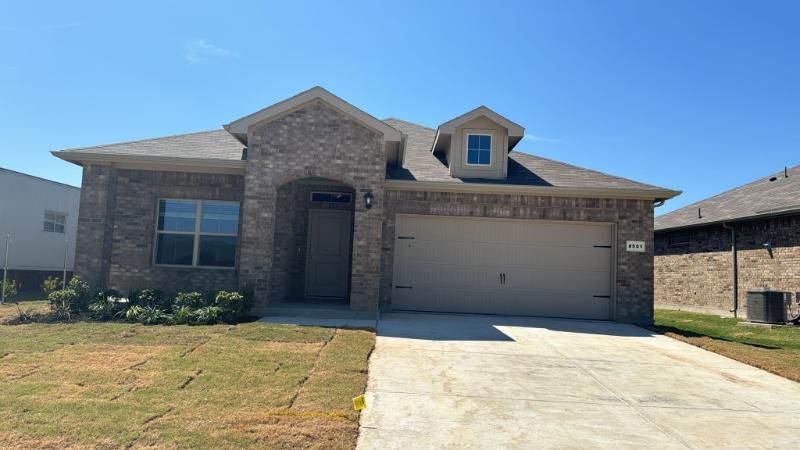 https://cdn.rentalbeast.com/listings/TURBOTENANT-1676118-0.jpg.rbm
