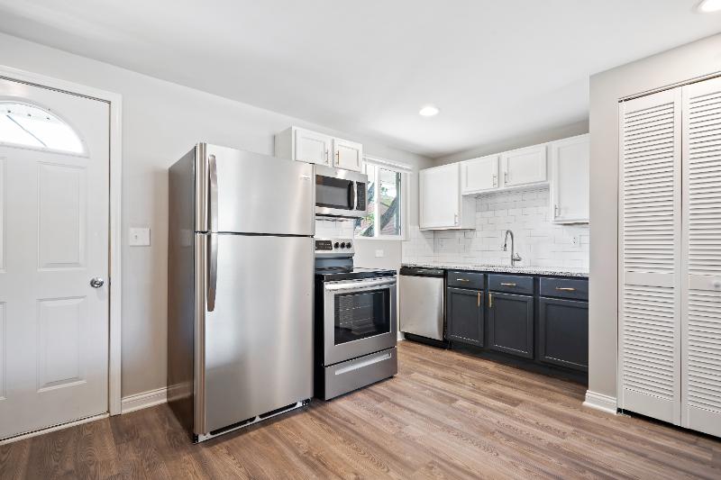 https://cdn.rentalbeast.com/listings/TURBOTENANT-1727246-0.jpg.rbm