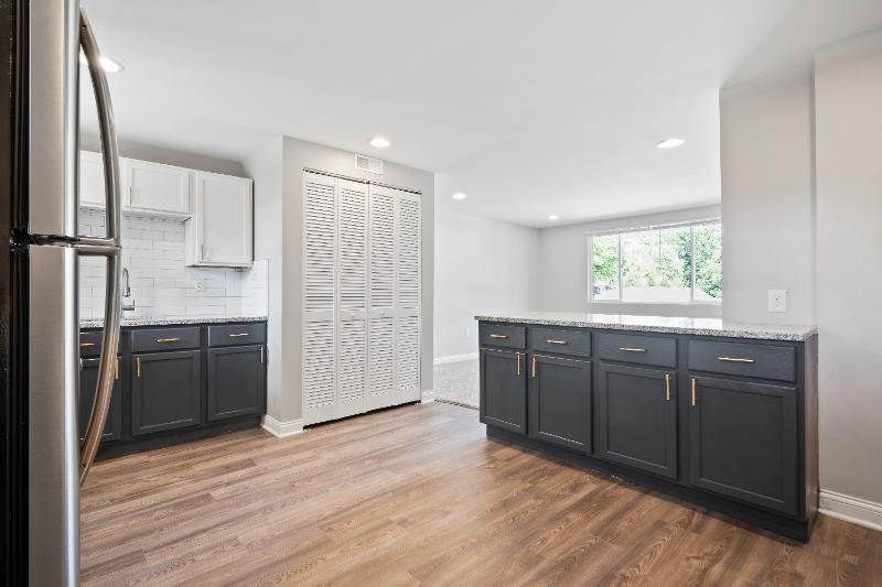 https://cdn.rentalbeast.com/listings/TURBOTENANT-1727246-3.jpg.rbm