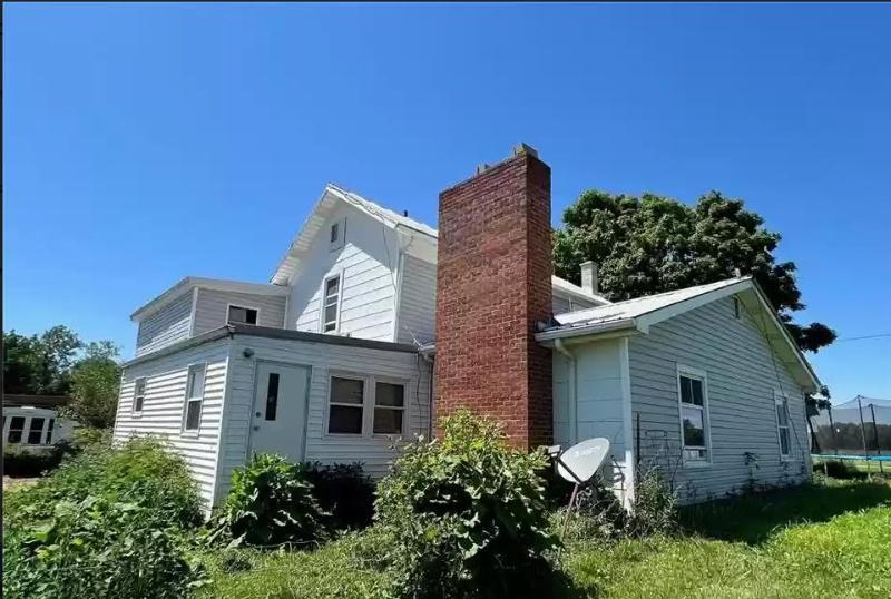 https://cdn.rentalbeast.com/listings/TURBOTENANT-1731886-0.jpg.rbm