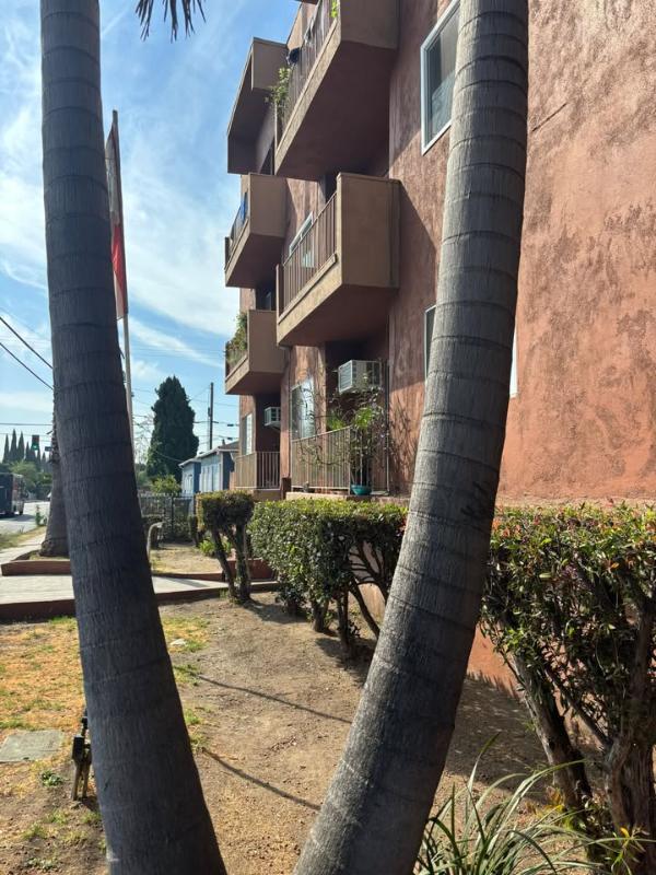 https://cdn.rentalbeast.com/listings/TURBOTENANT-1733512-1.jpg.rbm