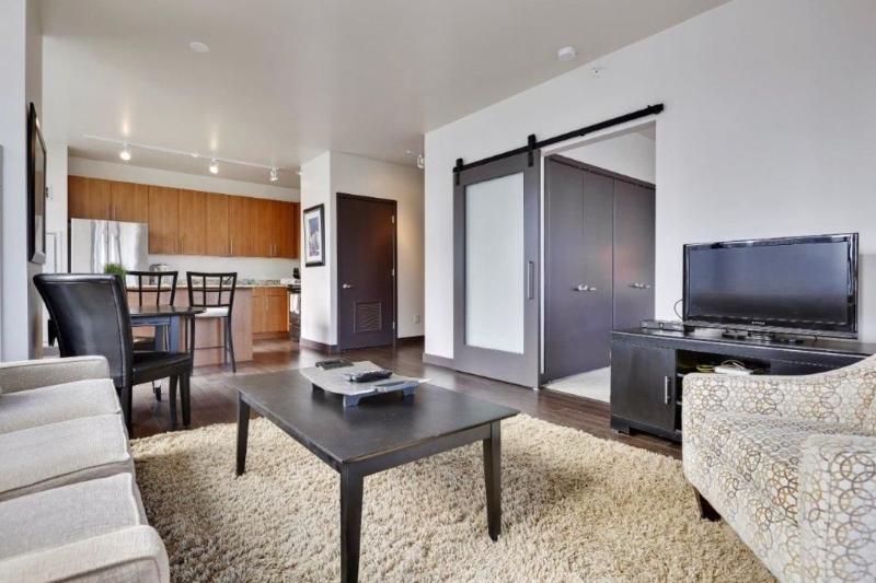 https://cdn.rentalbeast.com/listings/TURBOTENANT-1752544-3.jpg.rbm