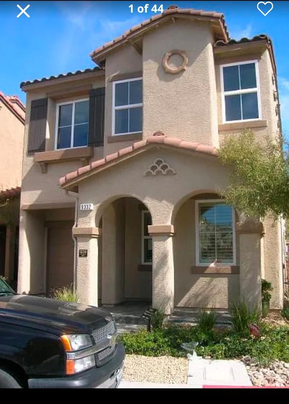 9332 S Aspen Shadow St, Las Vegas, NV - 2,000 USD/ month