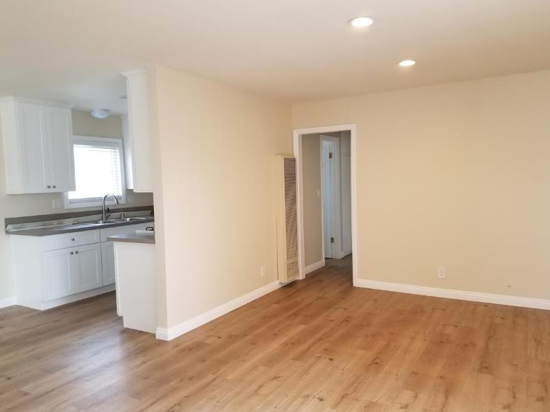 https://cdn.rentalbeast.com/listings/TURBOTENANT-1756540-0.jpg.rbm
