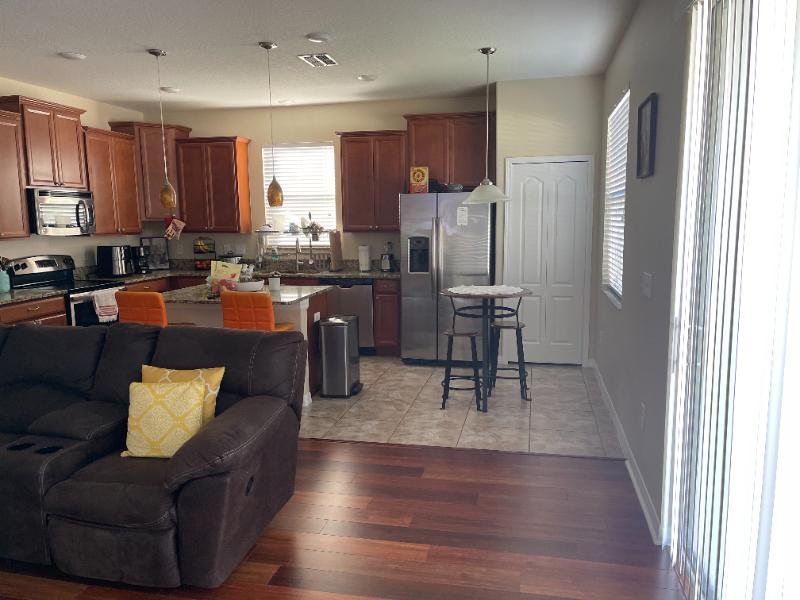https://cdn.rentalbeast.com/listings/TURBOTENANT-1756739-3.jpg.rbm