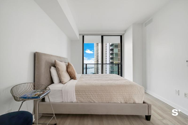 https://cdn.rentalbeast.com/listings/TURBOTENANT-1765528-0.jpg.rbm