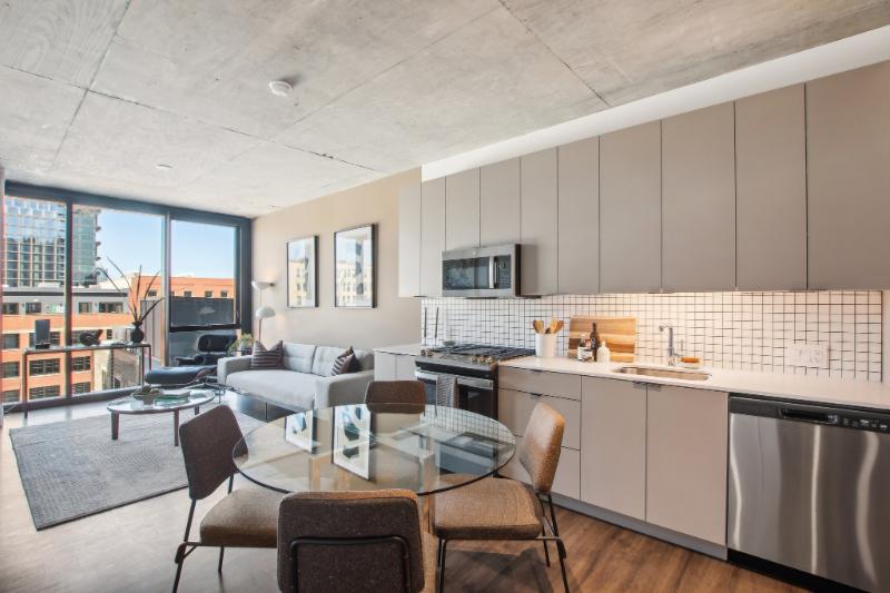 https://cdn.rentalbeast.com/listings/TURBOTENANT-1769758-2.jpg.rbm