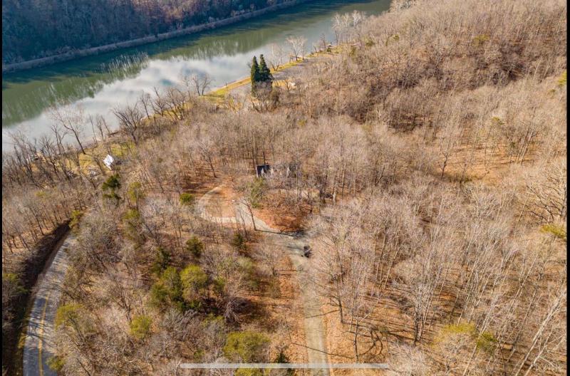 1088 Monacan Park Rd #Loft - 1,000USD / month