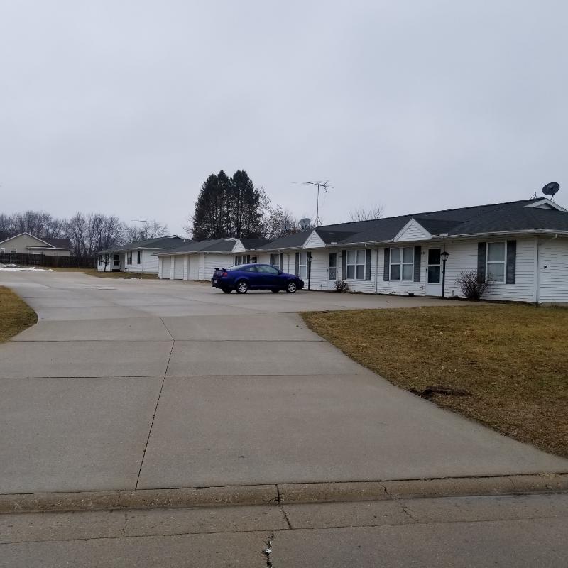 Image 2 For 1112 Oakview Drive