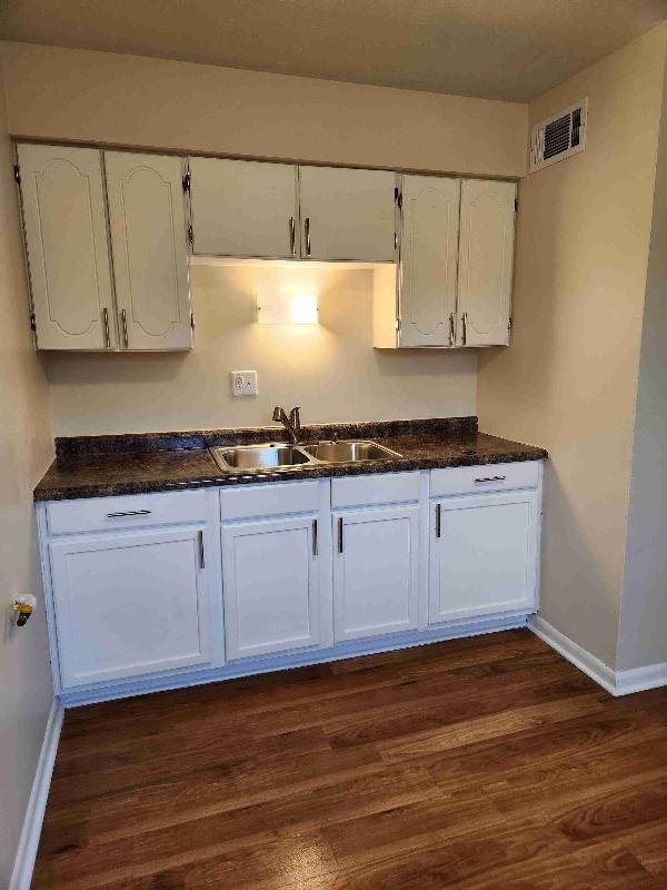 https://cdn.rentalbeast.com/listings/TURBOTENANT-843098-2.jpg.rbm