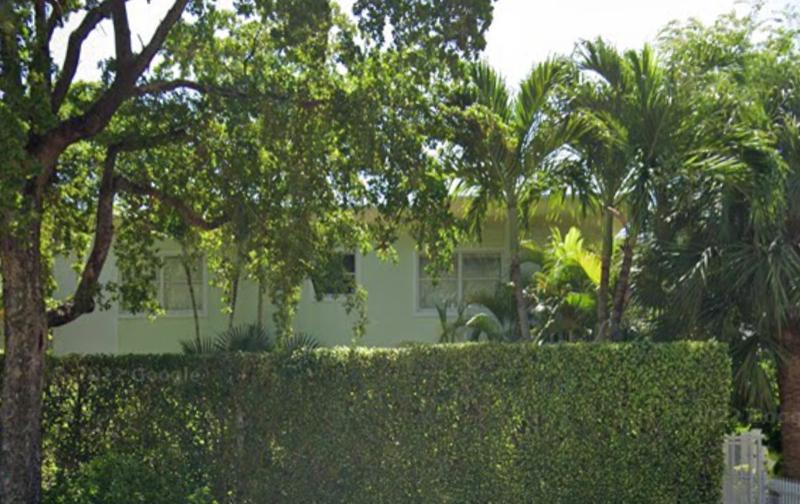 653 Michigan Ave - 1,950USD / month