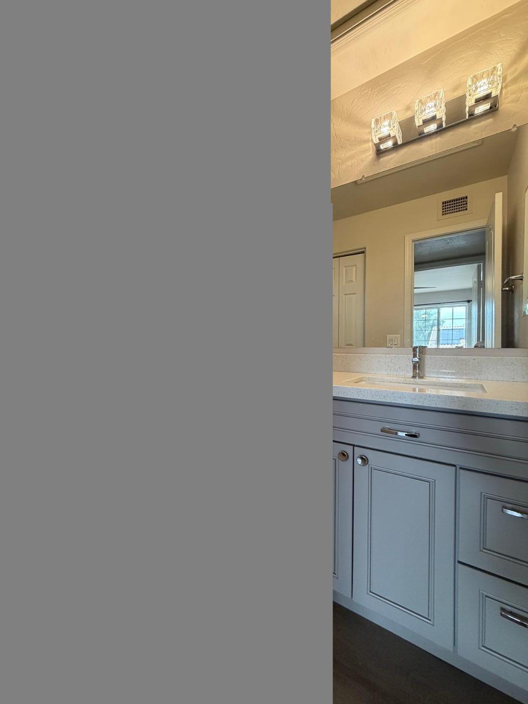 902 S Surfside Drive, Gilbert, AZ 85233